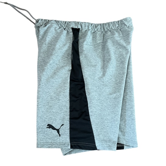 Puma Men’s athletic shorts with pockets gray/ black elastic inner band Large - Picture 1 of 16